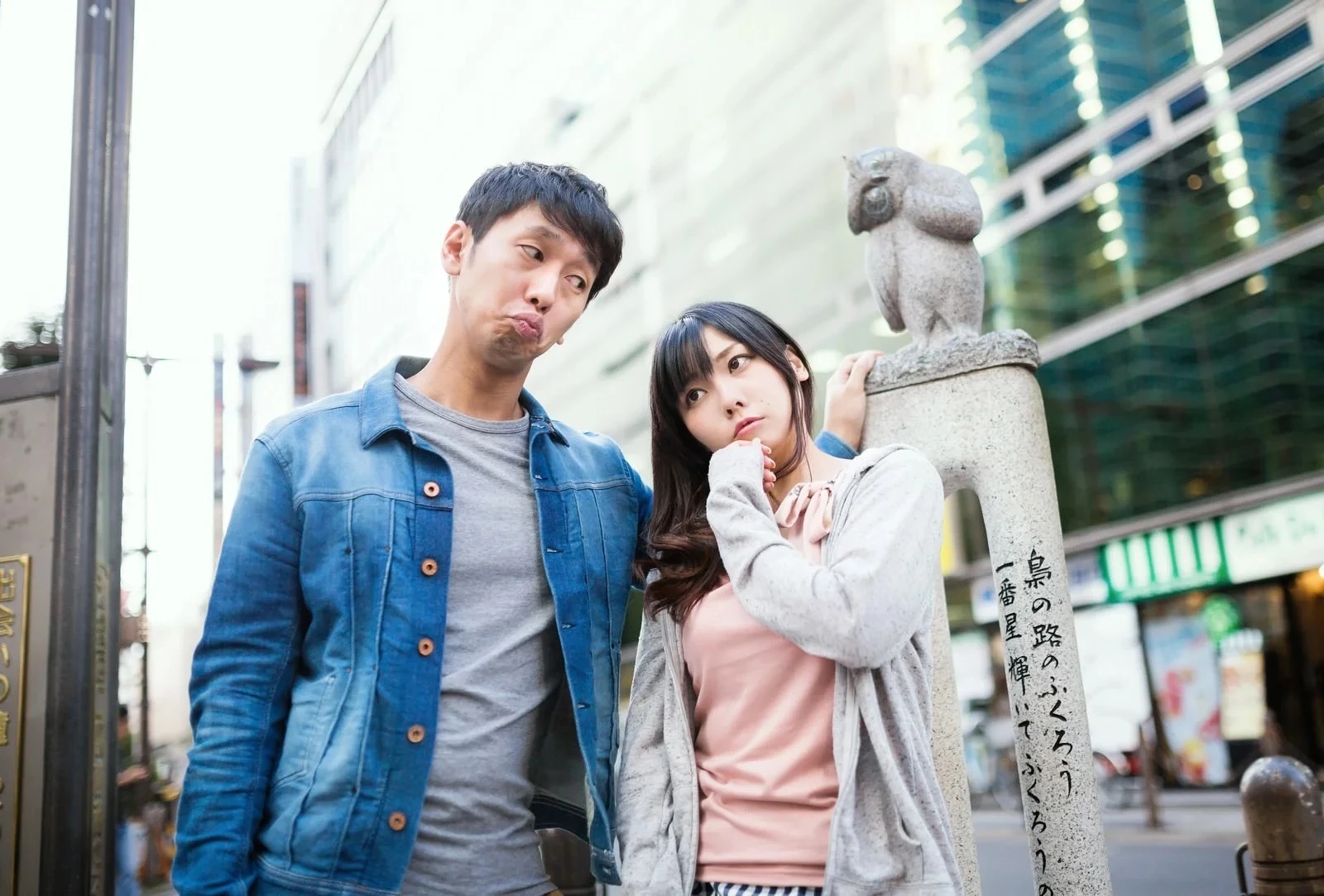 依存しすぎて相手に引かれる彼女